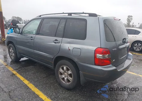 2004 Toyota Highlander V6 z USA, uszkodzony, nr VIN JTEDP21A540038731